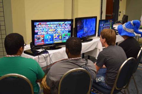 Smash Players going at it